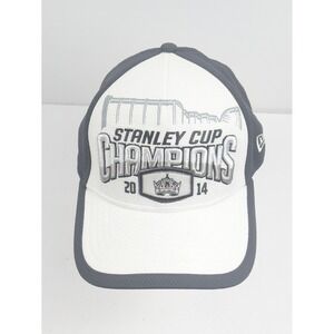 Los Angeles Kings Hat Cap New Era One‎ Size 39Thirty Stanley Cup Champs 2014